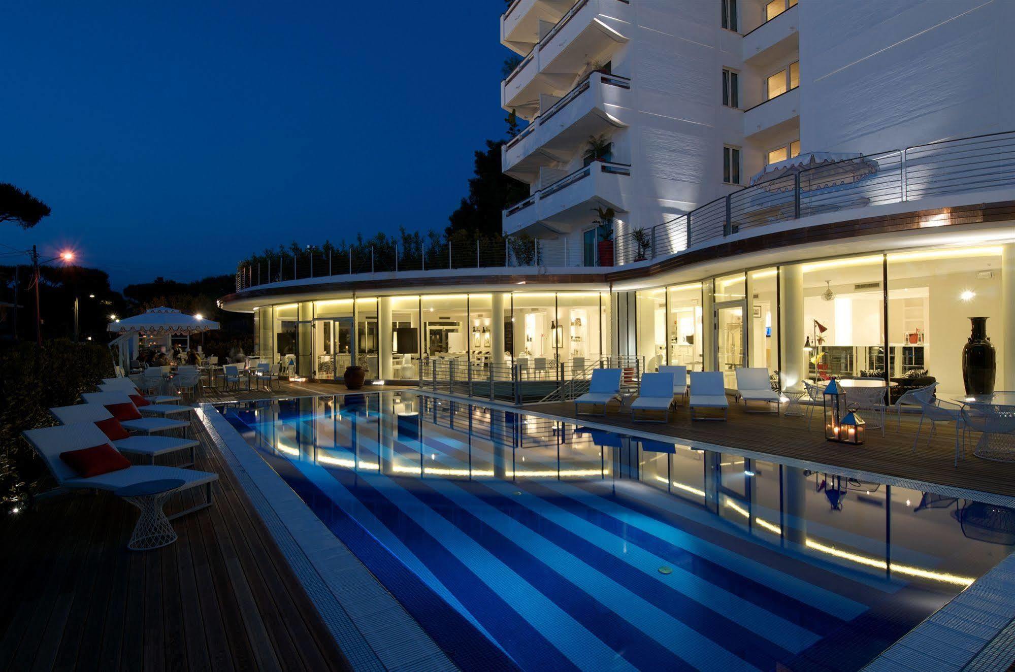 Mondial Resort & Spa Marina di Pietrasanta Dış mekan fotoğraf